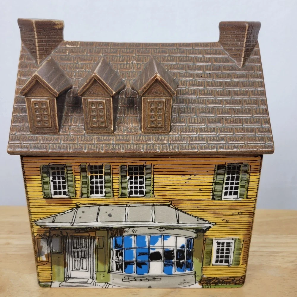 VTG 1980 Enesco J. Downs Market Street Ceramic House Canister Cookie‎ Jar Japan